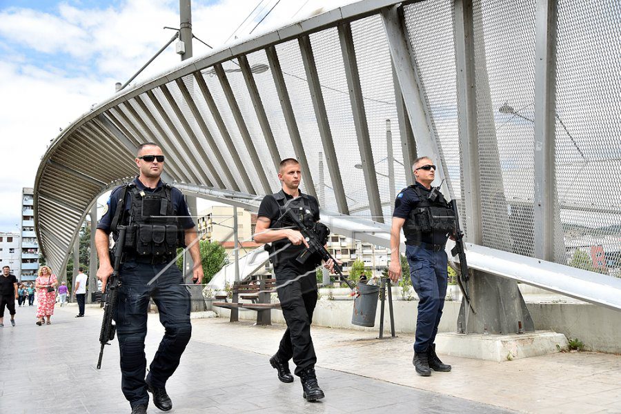 Tranzicioni i Sigurisë nga KFOR-i te Policia e Kosovës: Ecuria e Procesit dhe Roli i Policisë në Urën e Ibrit dhe Manastirin e Deçanit