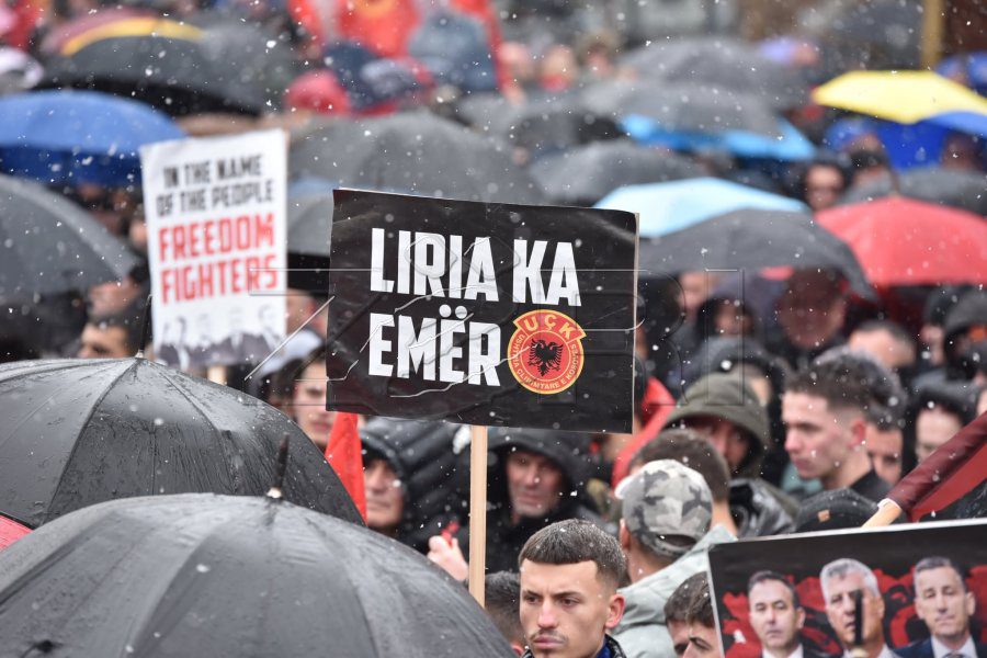 Prezantohet Ekspozita ‘Ngjyrat e Lirisë’ nga Platforma ‘Liria Ka Emër’
