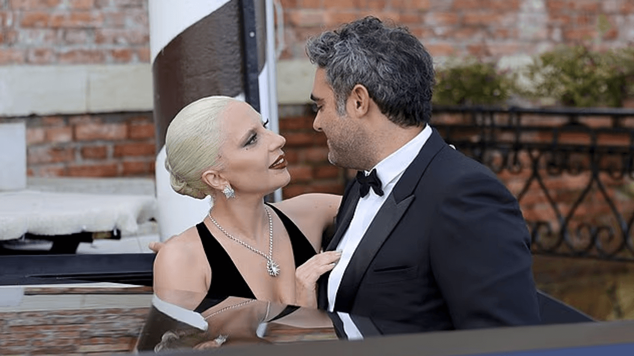 Lady Gaga dhe Michael Polansky mirëpresin fëmijën e tyre të parë së bashku