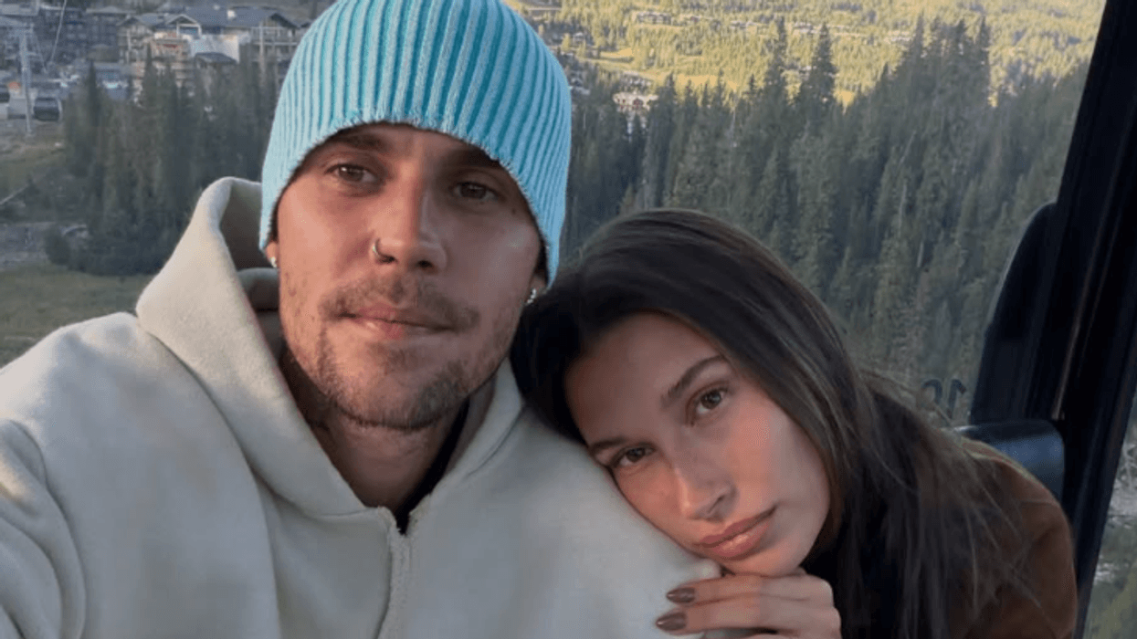 Justin dhe Hailey Bieber festojnë 8-vjetorin e martesës së tyre me momente romantike