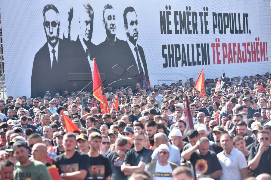 Gjykata e Hagës shpall fajtorë ish-udhëheqësit e UÇK-së: Përse janë dënuar?