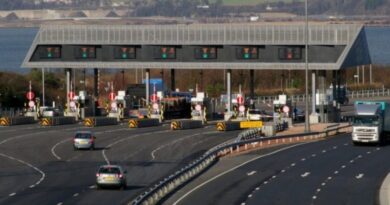 Ministri i Infrastrukturës Demanton Rritjen e Tarifave në Rrugën e Kombit
