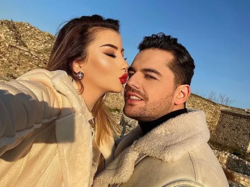 selvie jao, shpat kasapi