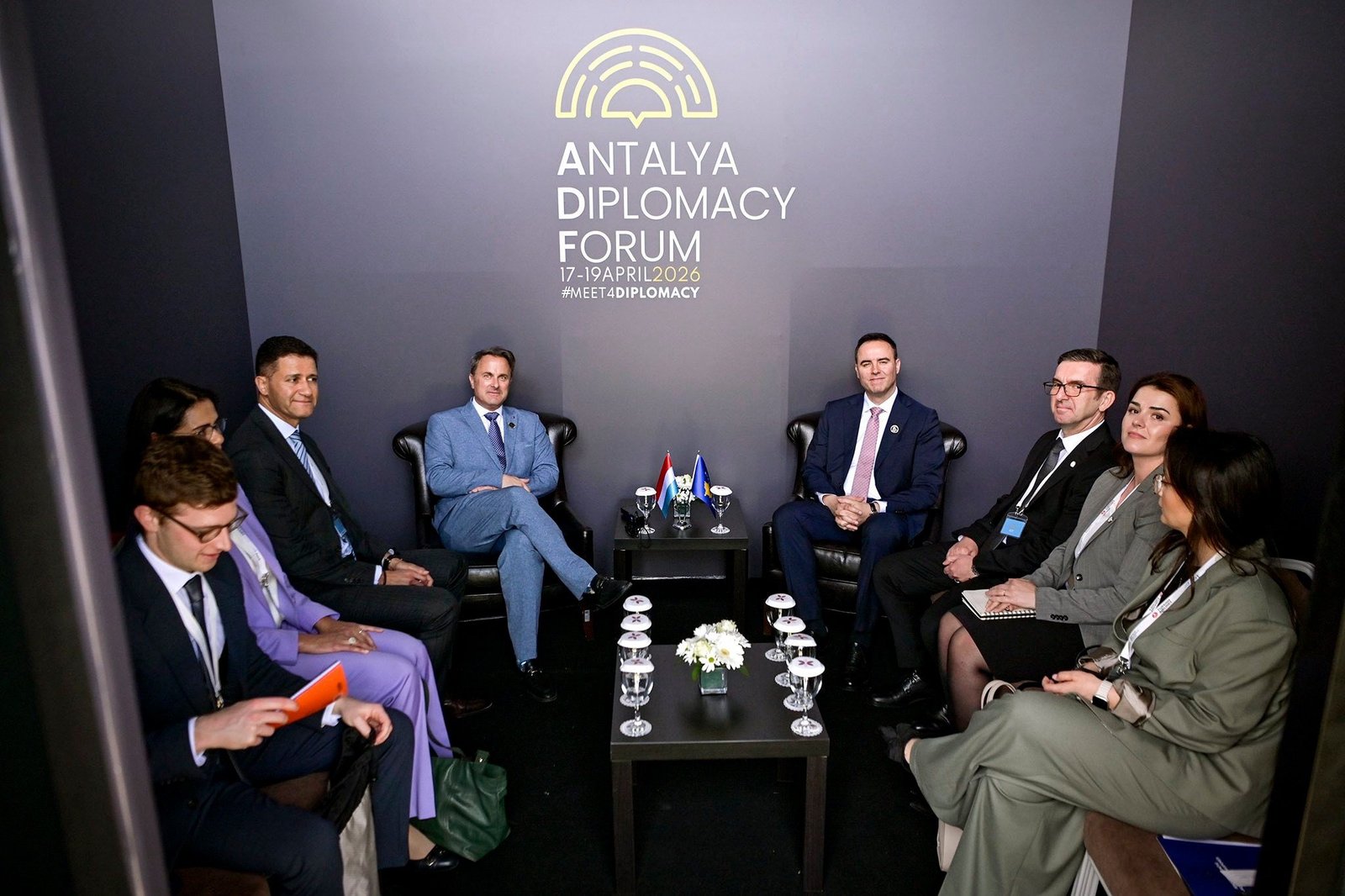 Ministri i Jashtëm Konjufca takon homologët europianë në Antalya Diplomacy Forum