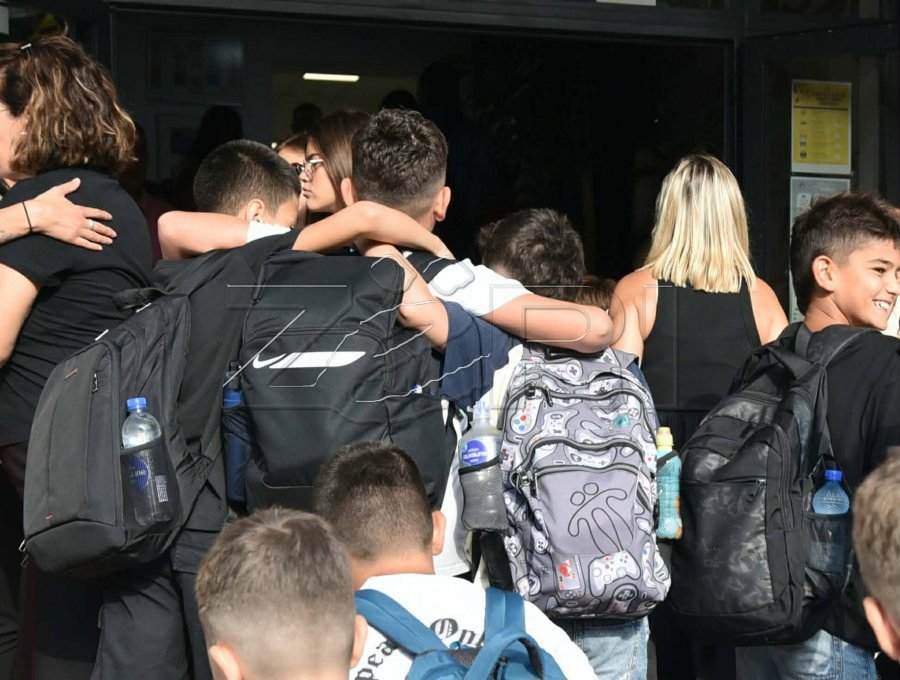 Problemi me Çantat e Rënda për Fëmijët e Ciklit të Ulët në Kosovë: Një Situata që Nuk Guxon të Kalojë Pa Vëmendje