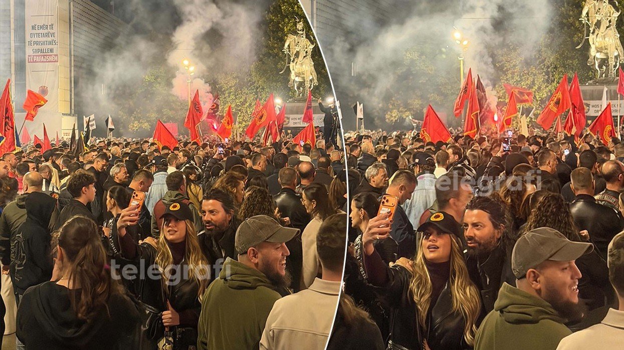 Kaci Lleshi dhe Leonora Jakupi ndër protestuesit në Prishtinë