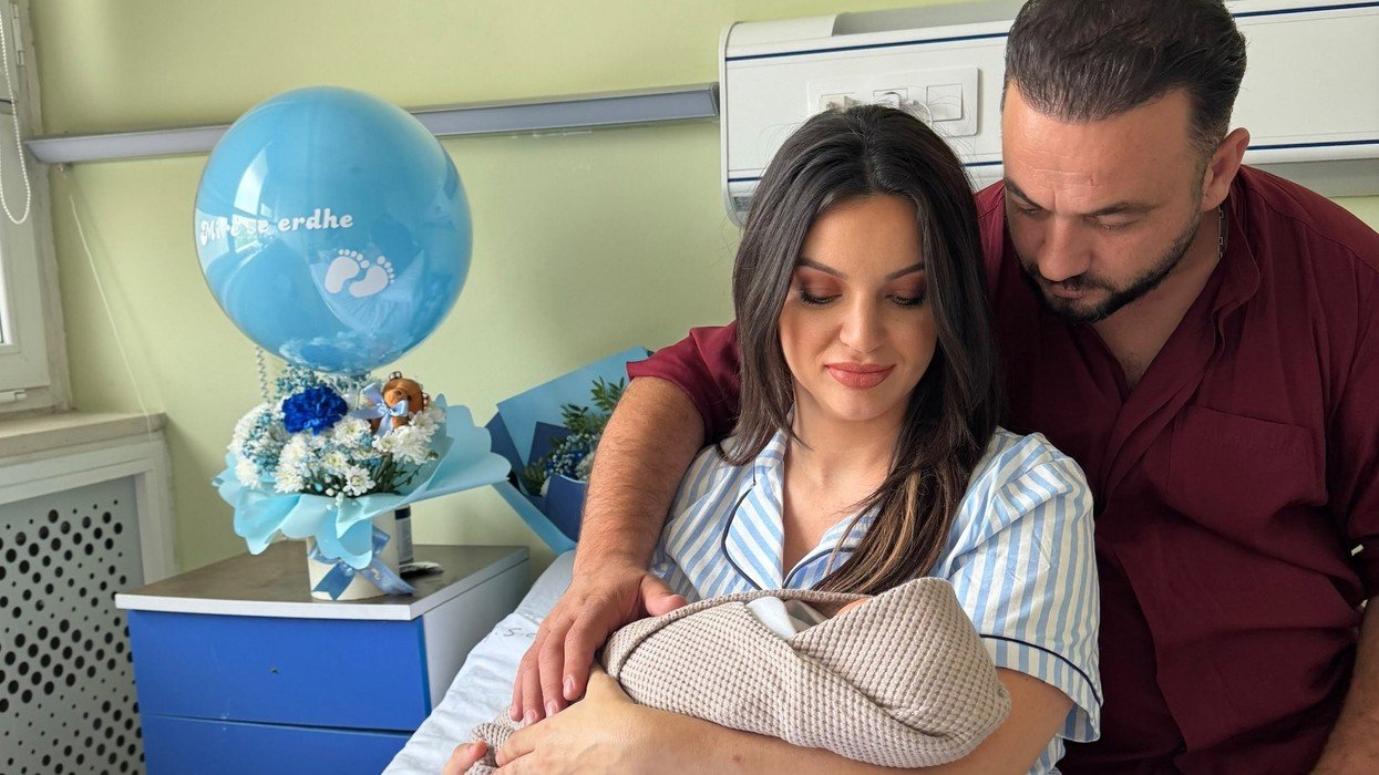 Jeta Statovci Bëhet Nënë për Herë të Parë: Një Dashuri e Re në Jetën e Saj