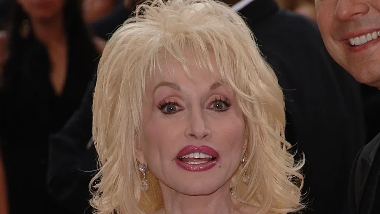Dëmtimi i Yllit të Dolly Parton në Hollywood Walk of Fame: Fansat tronditen pas vdekjes së këngëtares
