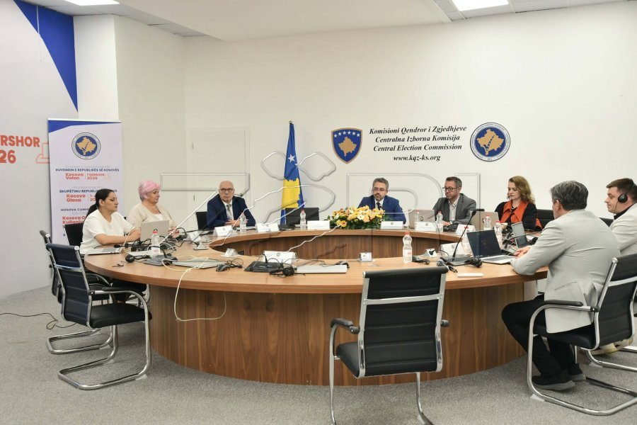 Analiza e Procesit Zgjedhor në Kosovë: Votimi me Asistencë dhe Gjendja e Kandidatëve