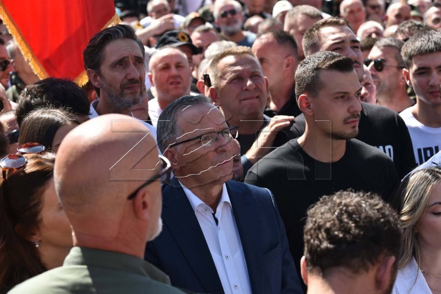 Protesta e 1 Tetorit në Prishtinë: Thirrje nga Kryetari i PDK-së, Bedri Hamza