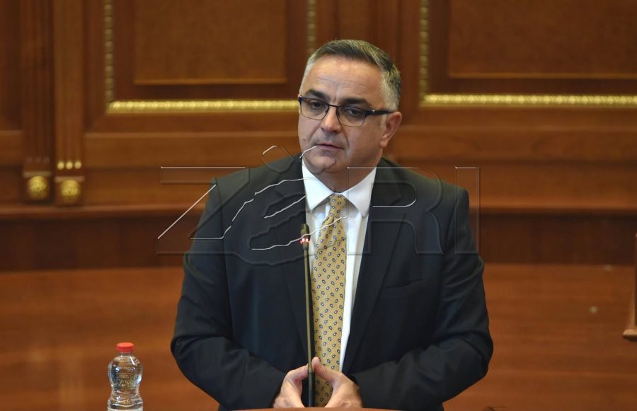 Besnik Tahiri Kërkon Rishqyrtimin e Projektligjit për Dhomat e Specializuara