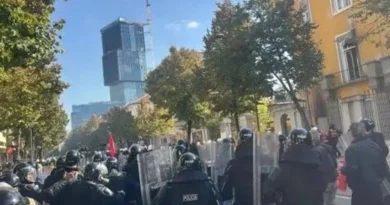 Protesta e PD dhe Mobilizimi i Policisë në Kosovë