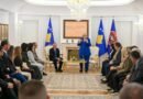 Presidentja Justina Shiroka Pula priti stafin civil të Zyrës së Presidentes